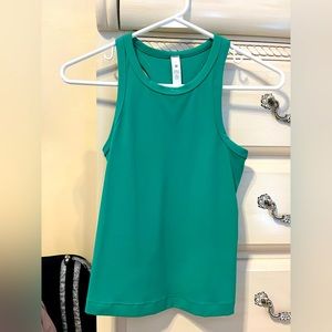 Lululemon Align Tank Waist Length Razorback; Kelly Green; Never worn; Size 2